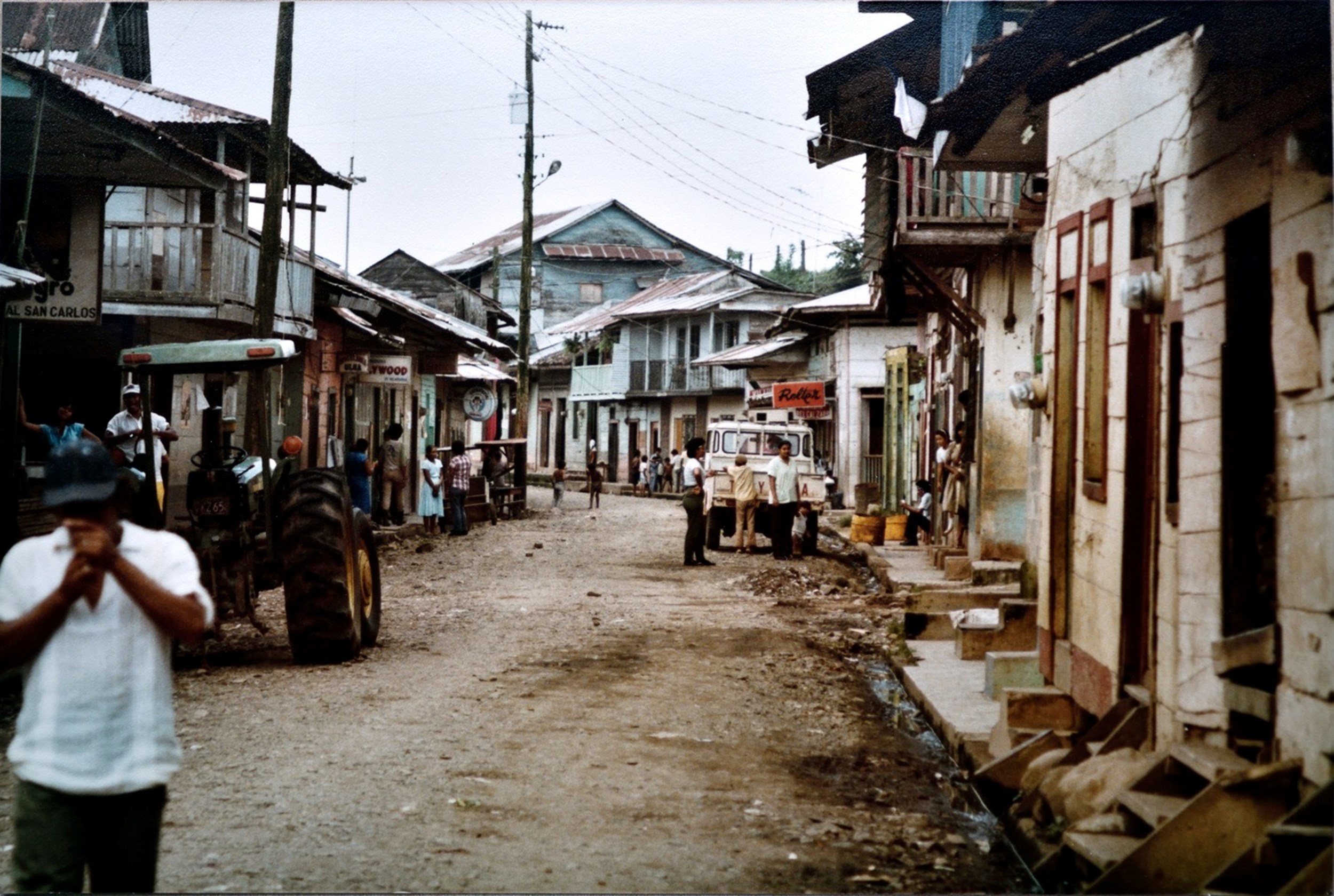 De kwetsbare democratie en de verleidingen van de macht