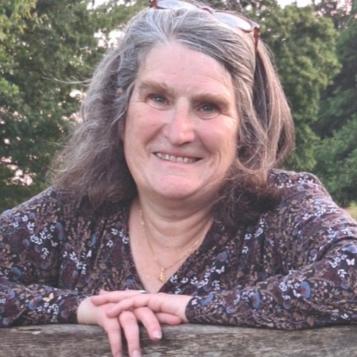 Elizabeth den Hartog